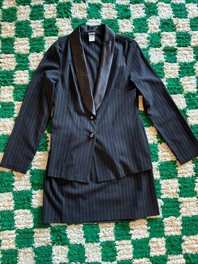 Vintage Frederick’s of Hollywood Pinstripe 2-Piece Skirt Suit Blazer y2k 2000s